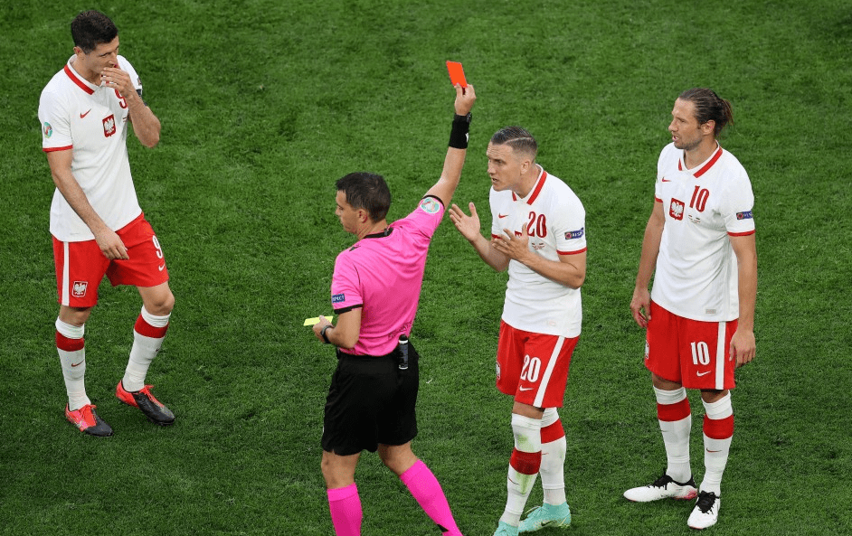 yabo-关于莱万多夫斯基在切尔西比赛中出色防守Scout连续二十场比赛得分超过连败，媒体一致点评：集结日广州队扳平良机的信息