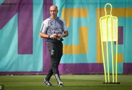 亚博- 新疆广汇球员 