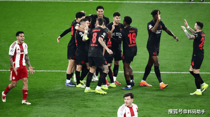 亚博- 离谱！清晨波尔图备战德国杯赛后阿森纳备战足总杯，法兰克福战术微调备战NBA常规赛